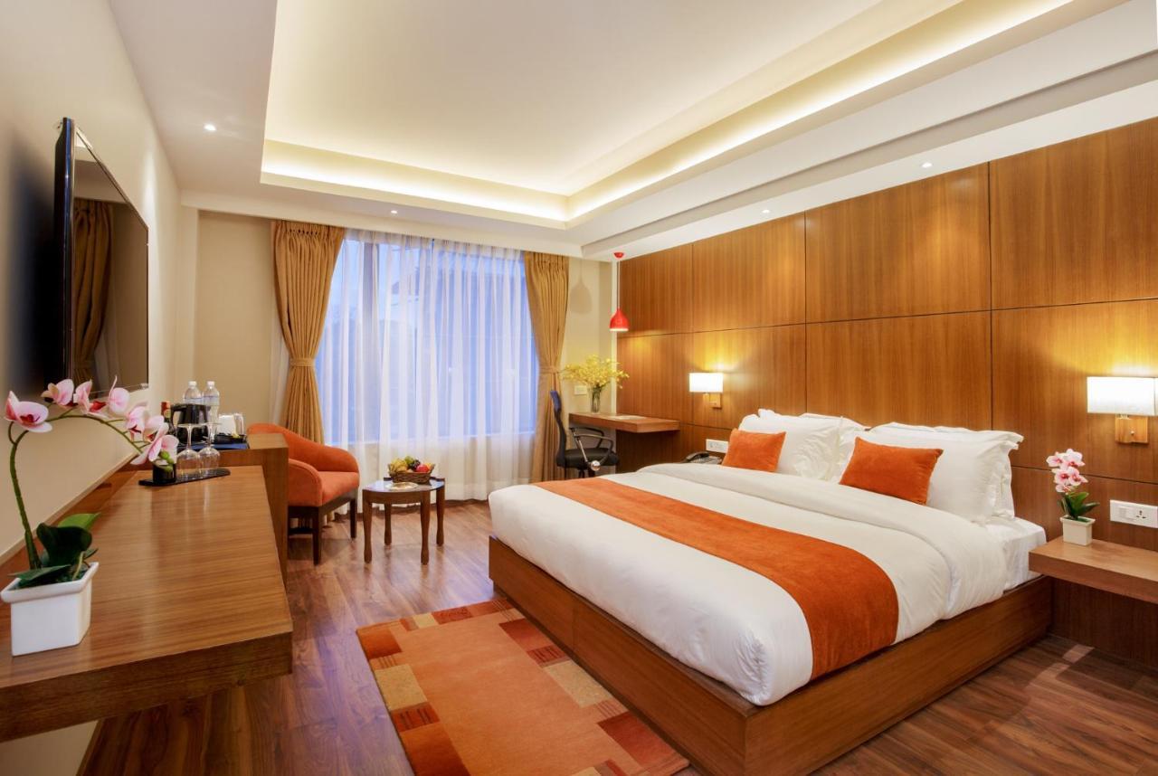 Hotel Thrive, A Tropical Courtyard กาฐมาณฑุ ภายนอก รูปภาพ