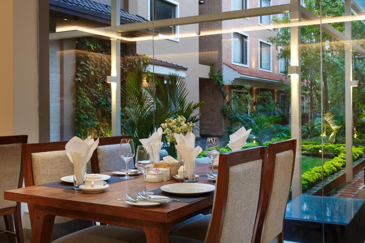 Hotel Thrive, A Tropical Courtyard กาฐมาณฑุ ภายนอก รูปภาพ