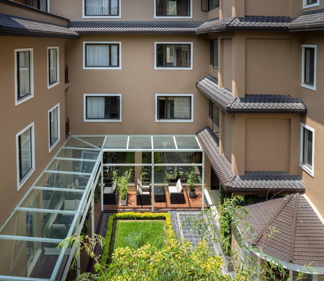 Hotel Thrive, A Tropical Courtyard กาฐมาณฑุ ภายนอก รูปภาพ