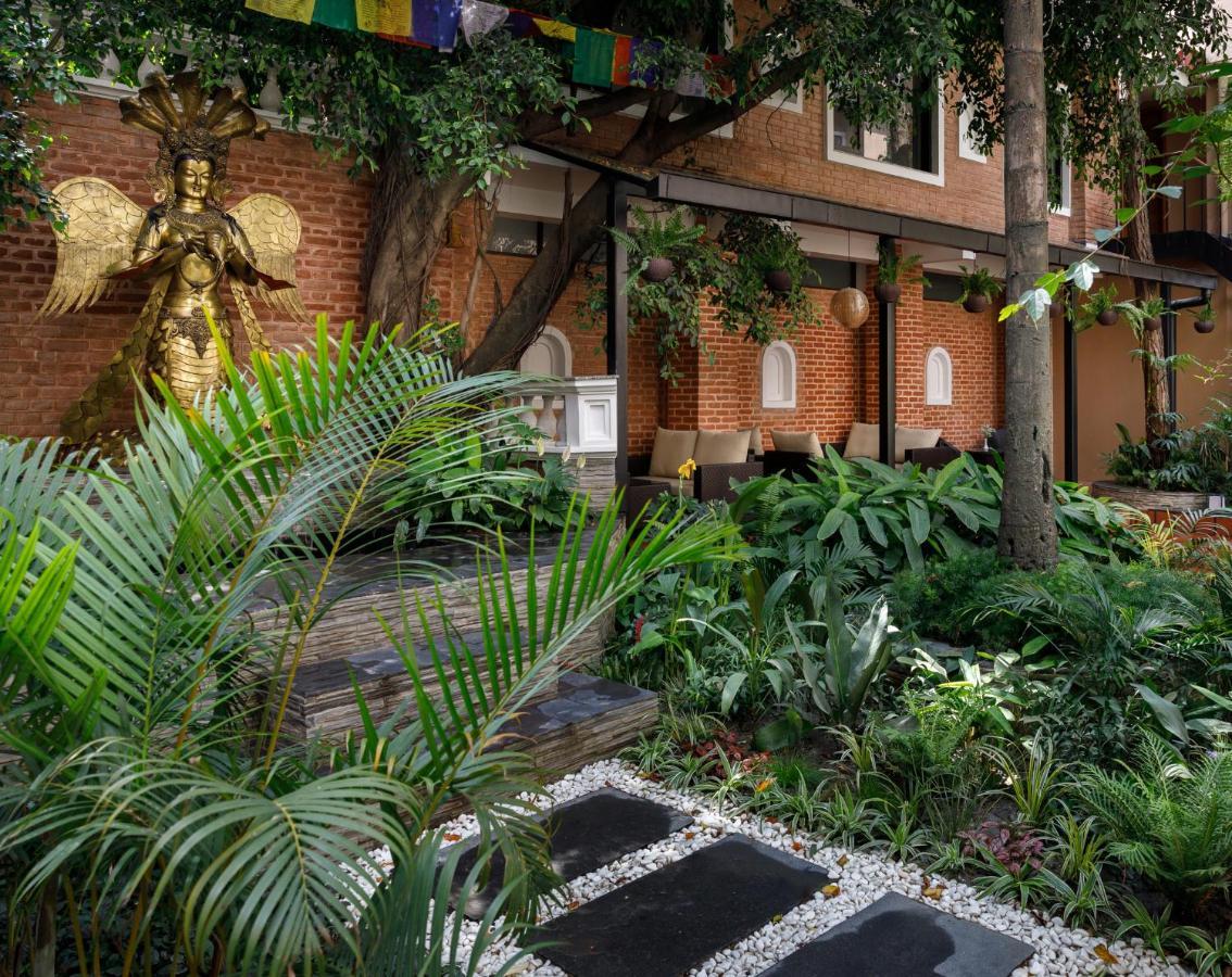 Hotel Thrive, A Tropical Courtyard กาฐมาณฑุ ภายนอก รูปภาพ